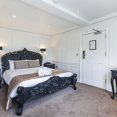 The Kilns Hotel ブレントウッド エクステリア 写真